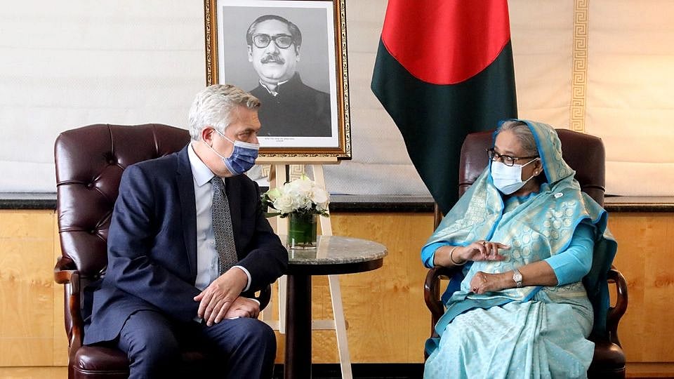 UN High Commissioner for Refugees Filippo Grandi pays a courtesy call on prime minister Sheikh Hasina at the bilateral meeting room of Lotte New York Palace hotel on 20 September 2022