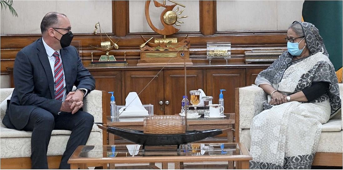 US ambassador to Bangladesh Peter Haas paid a courtesy call on prime minister Sheikh Hasina on Tuesday.