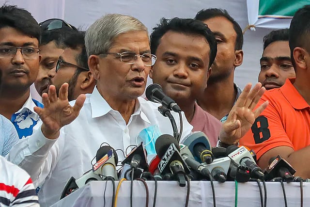 Mirza Fakhrul Islam Alamgir speaks at a gathering