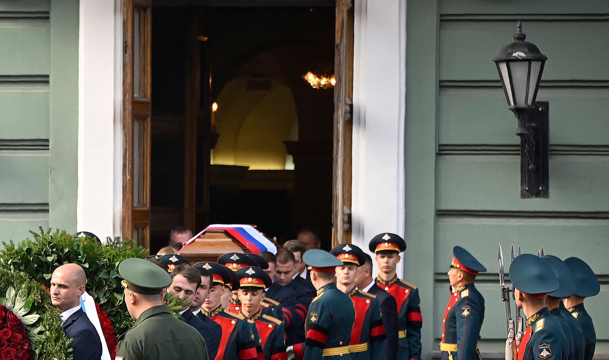 The coffin with the body of Mikhail Gorbachev, the last leader of the Soviet Union, is taken out after a memorial service at the Column Hall of the House of Unions in Moscow, on 3 September, 2022