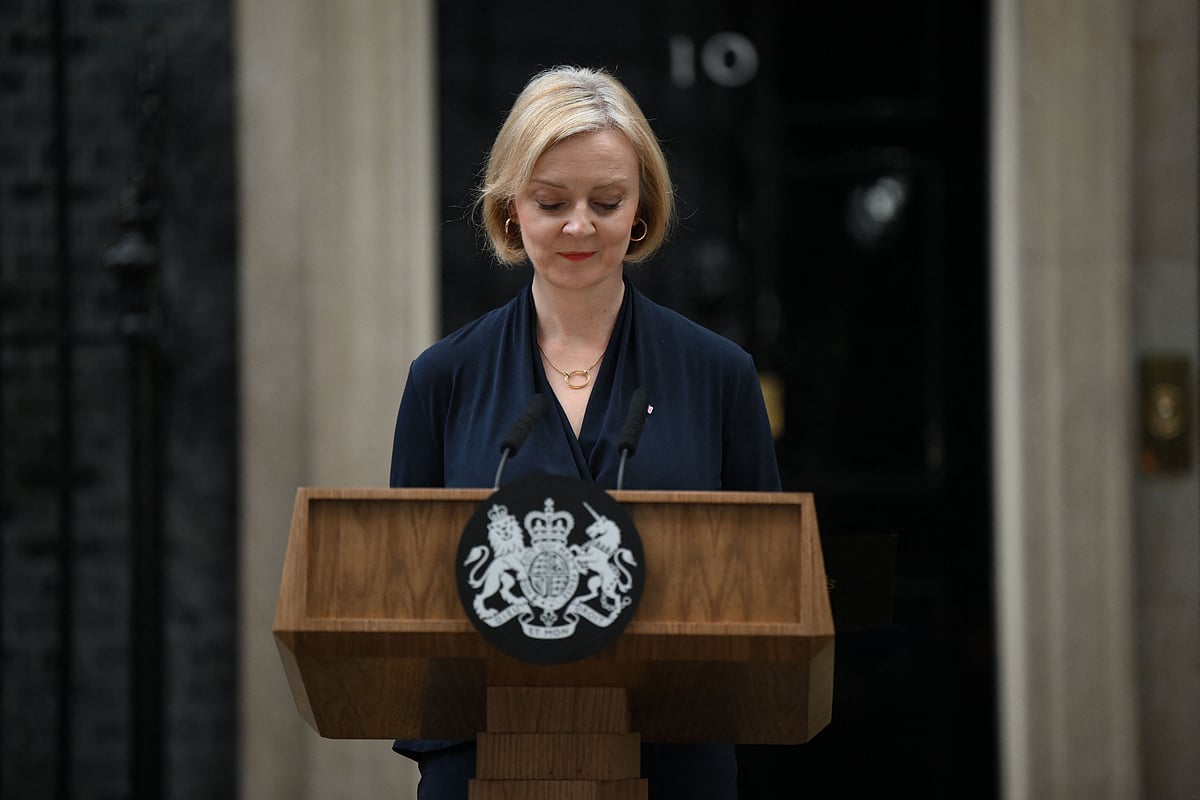 Britain's Prime Minister Liz Truss delivers a speech outside of 10 Downing Street in central London on 20 October, 2022 to announce her resignation. British Prime Minister Liz Truss announced her resignation on after just six weeks in office that looked like a descent into hell, triggering a new internal election within the Conservative Party