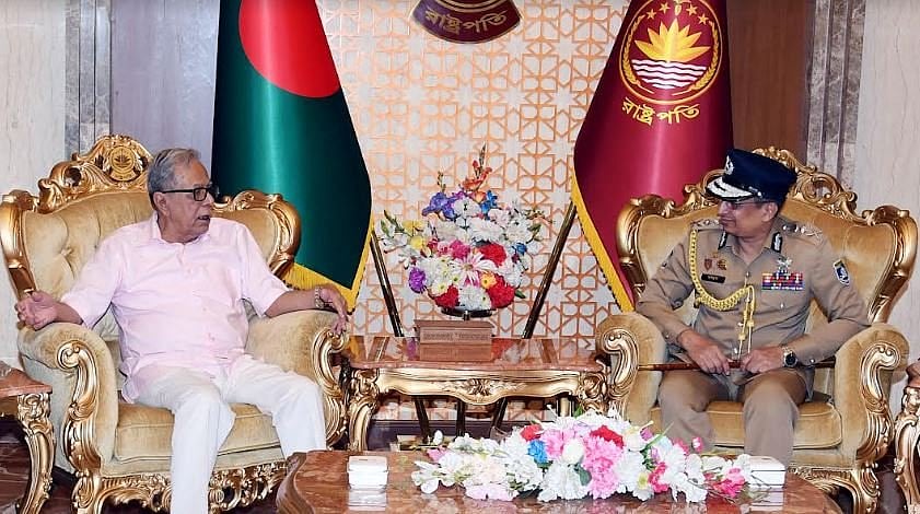 New Inspector General of Police Chowdhury Abdullah Al-Mamun pays a courtesy call on president M Abdul Hamid at his official residence, Bangabhaban, in Dhaka on 16 October 2022