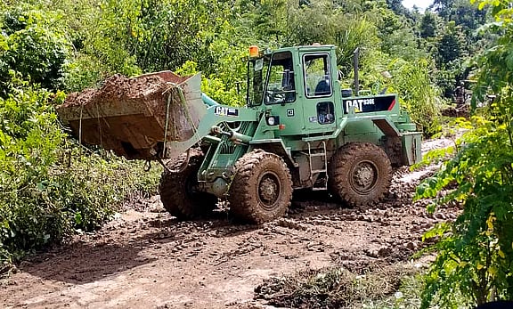 An excavator of Bangladesh Army went to the spot and started removing the rubble from the road at 11:00am on 5 October 2022
