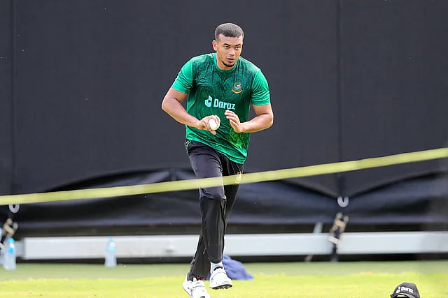 Taskin Ahmed during a practice session