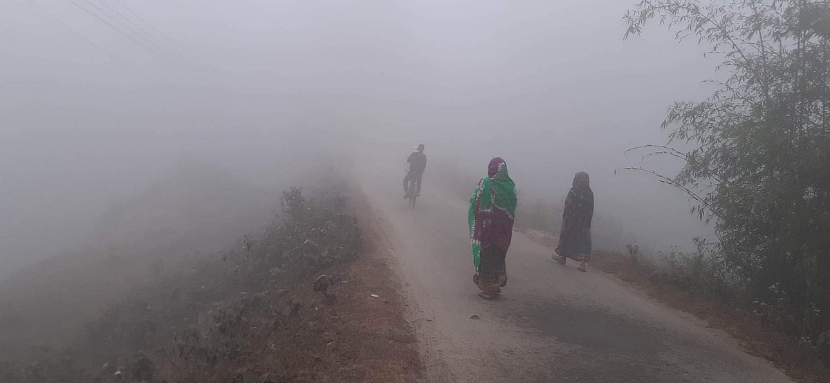 The lowest temperature in the country this year, 9.3 degree Celsius, was recorded in Chuadanga Saturday morning.