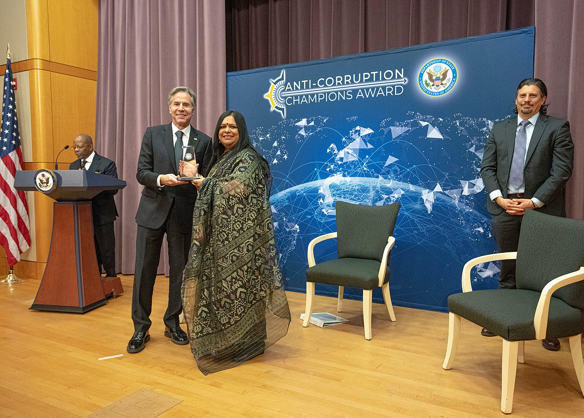 Rozina Islam receives US Anti-Corruption Champions Award | Prothom Alo
