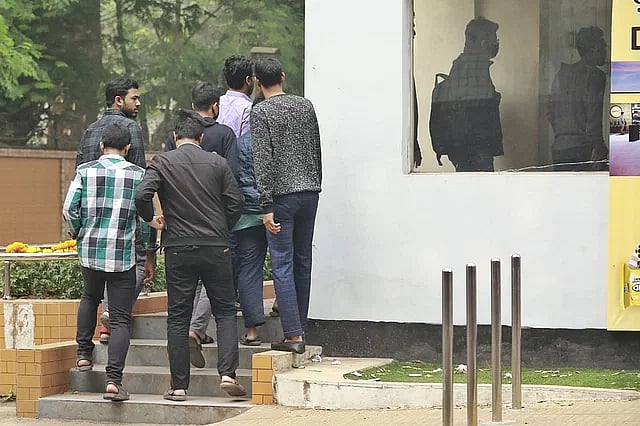 A group of BUET students enters the DB office at around 11.30 am Thursday