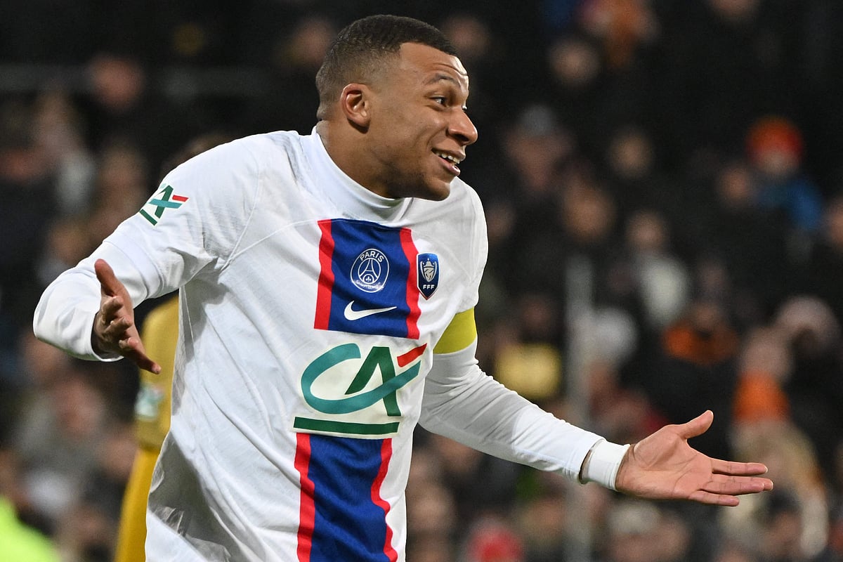 Paris Saint-Germain's French forward Kylian Mbappe celebrates after scoring a goal during the French Cup round of 32 football match between US Pays de Cassel and Paris Saint-Germain (PSG) at the Bollaert-Delelis stadium in Lens, northern France on 23 January, 2023