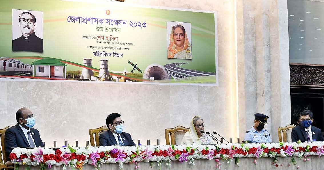 PM Hasina asks DCs to take only necessary projects, issues 25 directives