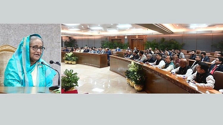 Prime Minister Sheikh Hasina talks to expatriate Awami League leaders from various countries, including the US and the UK, met her at her office in Dhaka on 4 January 2023