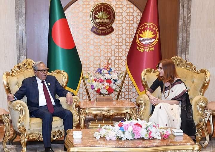 Swiss Ambassador to Bangladesh Nathalie Chuard during her farewell call on president Abdul Hamid at Bangabhaban on 26 January, 2023