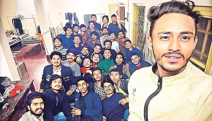 Proloy gang members at a room on DU medical center