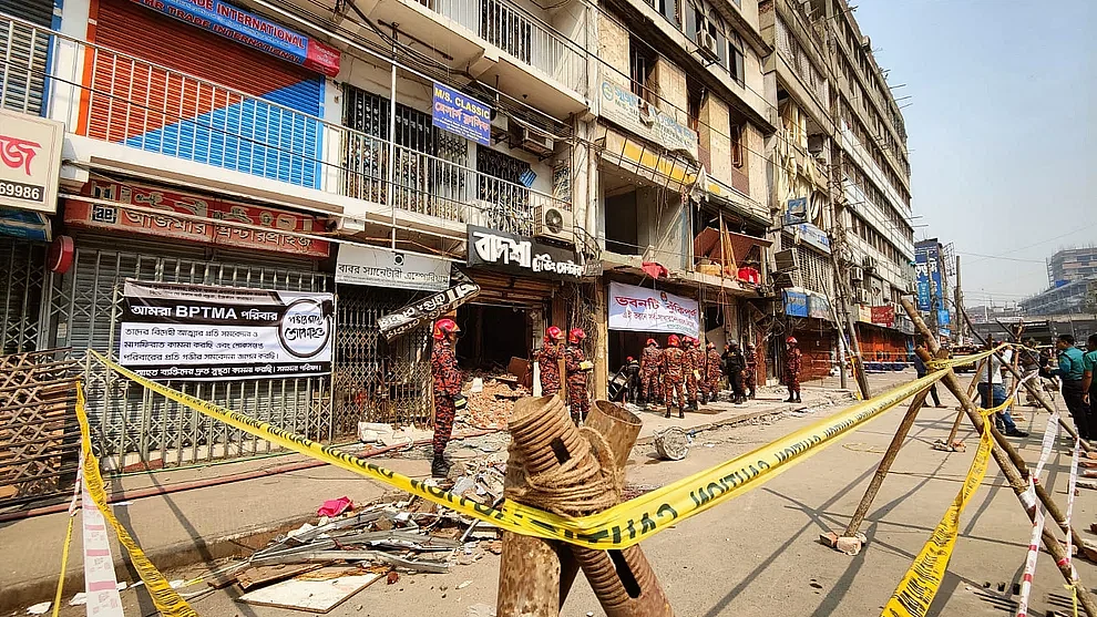 The members of the fire service have resumed the rescue operation at the Queen Sanitary Market in Gulistan’s Siddique Bazar for the third day without using any heavy machinery on Thursday