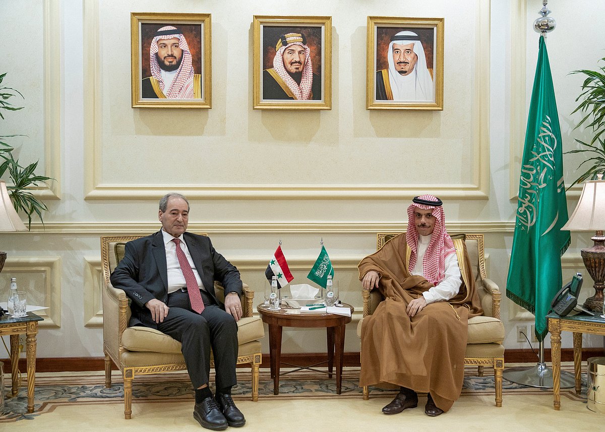 Saudi Foreign Minister Prince Faisal bin Farhan bin Abdullah meets with Syrian Minister of Foreign Affairs and Expatriates Faisal Mekdad in Jeddah, Saudi Arabia, April 12, 2023