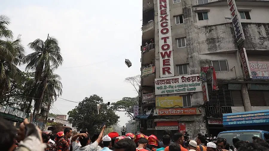 Fire Service and Civil Defence director general Brigadier General Md Main Uddin has said there is still fire and smoke in the multistoried building named Annex Co adjacent to the Bang Bazar. Some 12 units of fire service are working there to douse the fire.