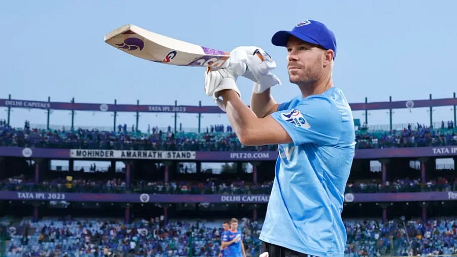 Three bats of David Warner were stolen from his luggage