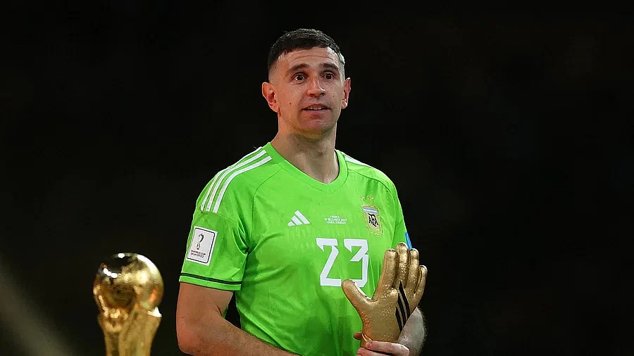 Argentina goalkeeper Emiliano Martinez
