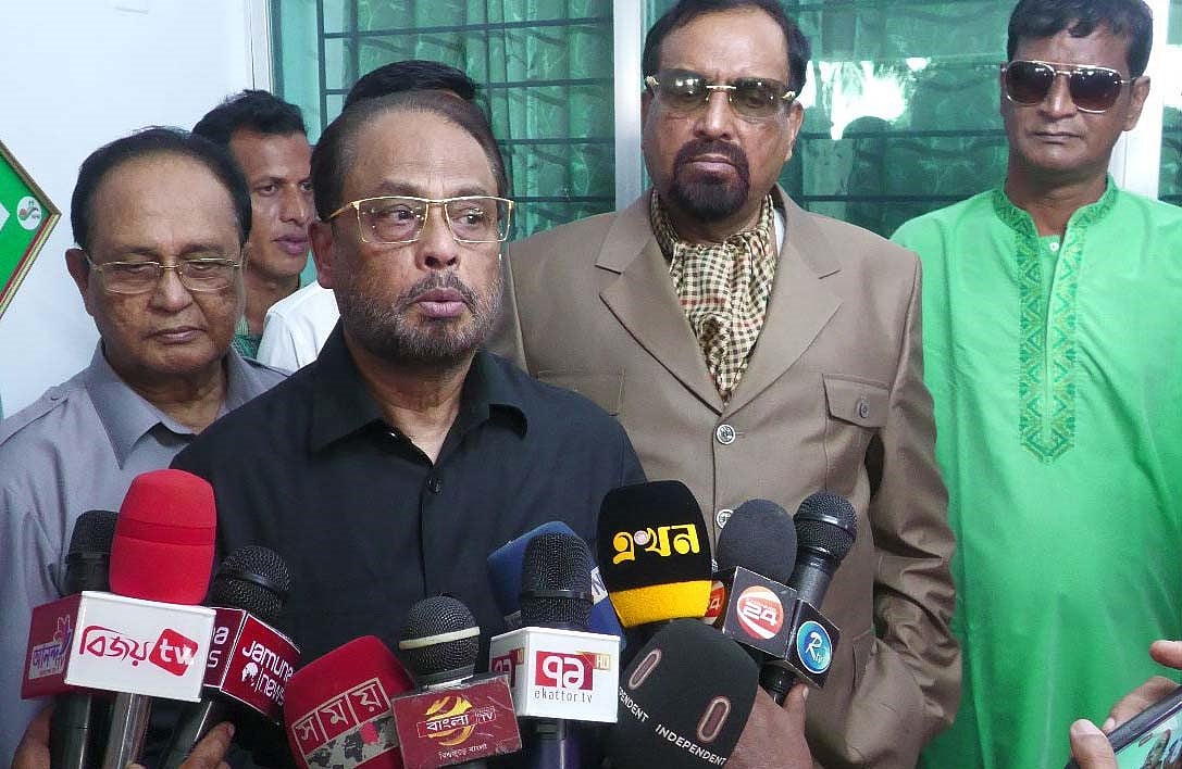 GM Quader speaks to reporters at the circuit house in the Sherpur town on Tuesday before attending the bi-annual conference of Sherpur district unit of the party.