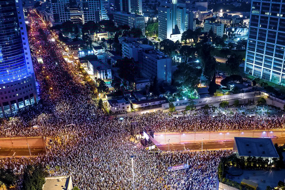 An aerial view shows protesters as they take part in a demonstration against Israeli Prime Minister Benjamin Netanyahu and his nationalist coalition government's judicial overhaul, in Tel Aviv, Israel July 8, 2023