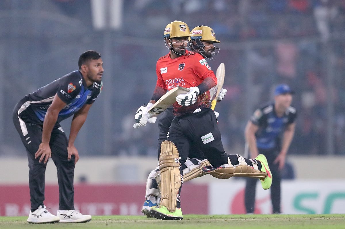 BPL Qualifier: Liton Das and Hridoy Lead Comilla to Final Victory ...