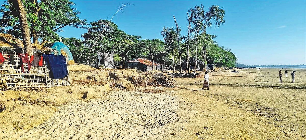 Tidal surges often inundate Kutubdia as there is no sustainable dyke surrounding the Island  upazila. This photo was taken from Mofjal Mia village of Kutubdia on 24 November 2024.