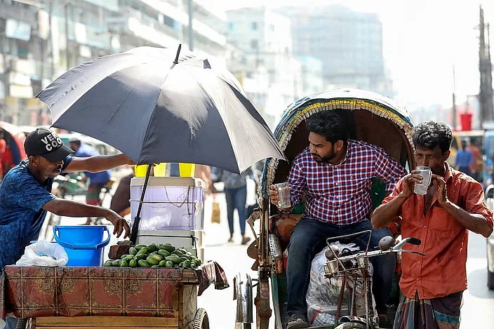 Daytime heat accumulates in the cities mainly due to lack of vegetation and wetlands and construction of buildings without leaving any room for airflow