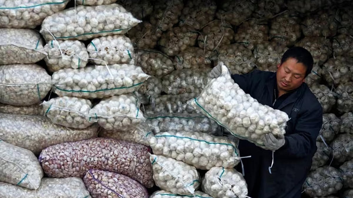 Representational image