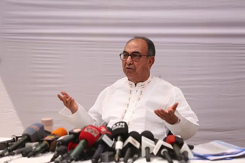 It hurts when you say constitution should be buried: Mirza Abbas | Prothom  Alo