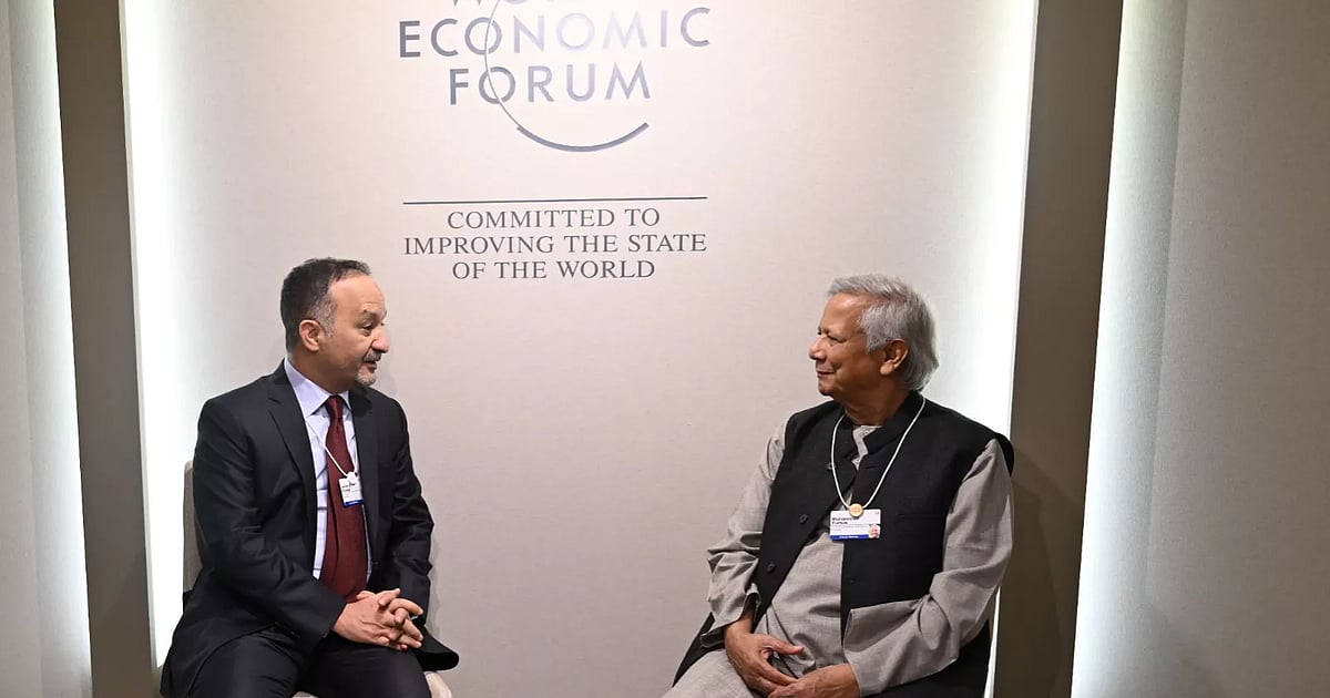 Aamer A Alireza talks to Dr Muhammad Yunus at Davos in Switzerland on 24 January, 2025.