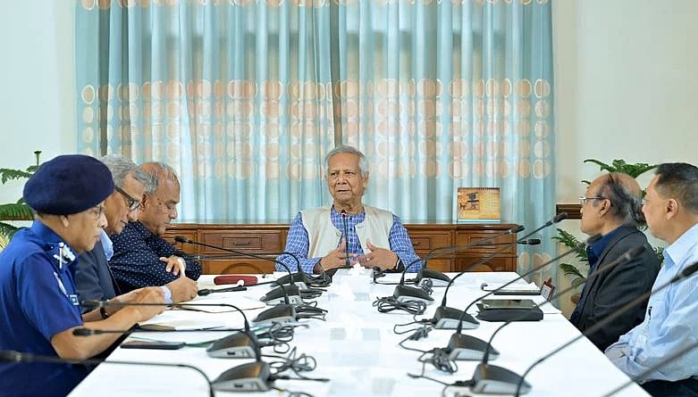 Chief Adviser Professor Muhammad Yunus held a meeting today, Wednesday with Home Adviser Lt. Gen. (Retd.) Md. Jahangir Alam Chowdhury and officials concerned at the State Guest House Jamuna in Dhaka.