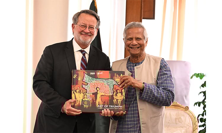 US Senator Gary Peters met with Chief Adviser Professor Muhammad Yunus at the State Guest House Jamuna in Dhaka on 18 March 2025