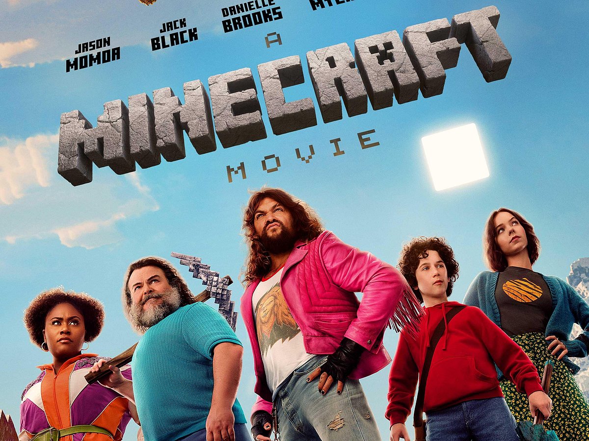 Poster of the film 'A Minecraft Movie'.