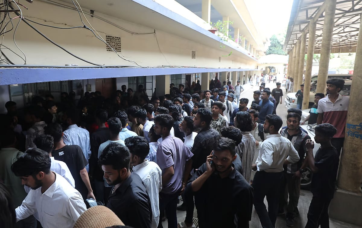 JCD men allegedly attack students of a college in Chattogram