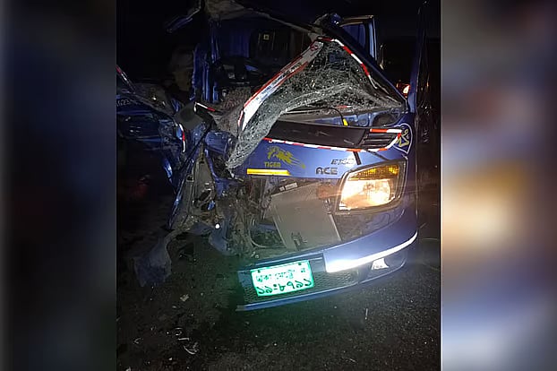 Truck, pickup van collision kills 4 in Habiganj