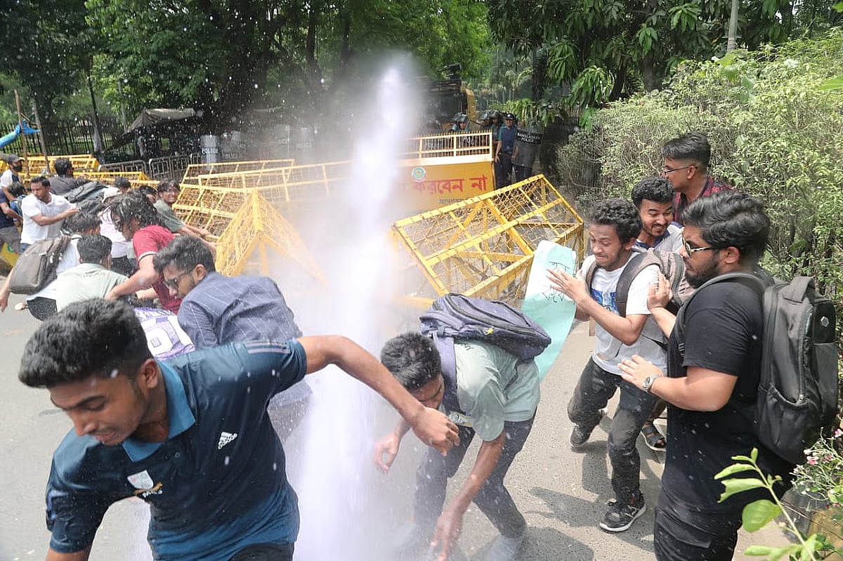 Police charge batons, fired sound grenades and tear gas, and used water cannons to disperse the procession when it reached near Kakrail Mosque, Dhaka on 14 May 2025.