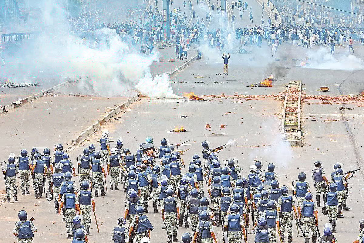 Police firing at protesters during July uprising