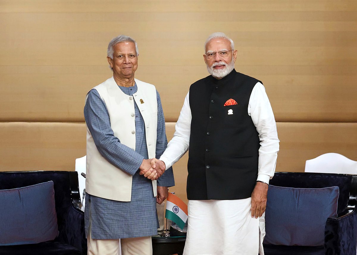 Chief Adviser Professor Muhammad Yunus, left, shakes hands with Indian Prime Minister Narendra Modi during their bilateral meeting in Bangkok, Thailand on 4 April 2025.
