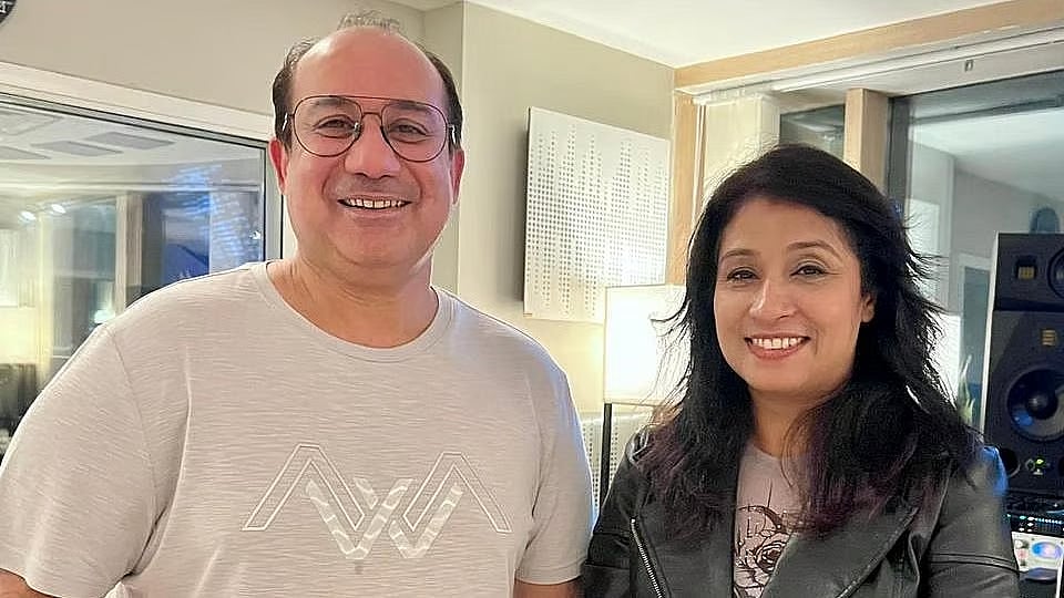 Rahat Fateh Ali Khan and Rubayyat Jahan