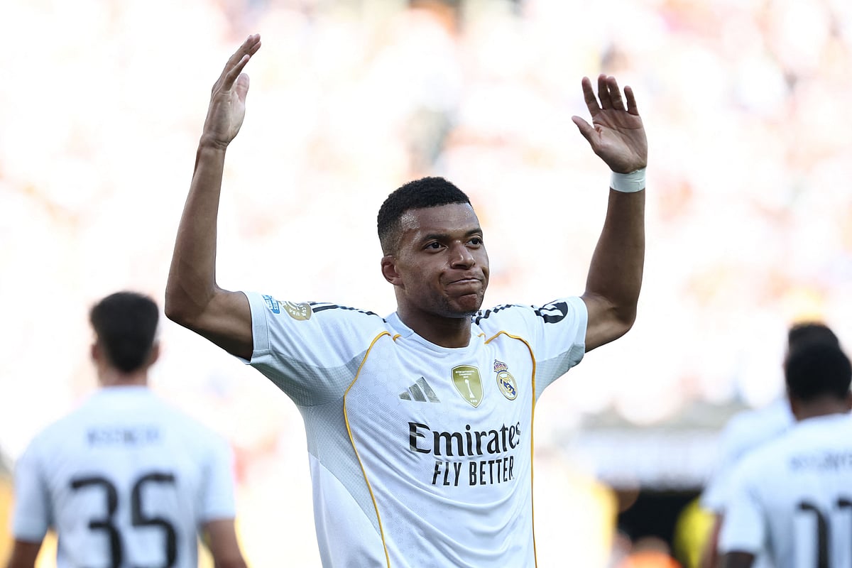 Real Madrid's French forward #09 Kylian Mbappe celebrates scoring his team's third goal during the FIFA Club World Cup 2025 quarterfinal football match between Spain's Real Madrid and Germany's Borussia Dortmund at the MetLife stadium in East Rutherford, New Jersey on 5 July, 2025.