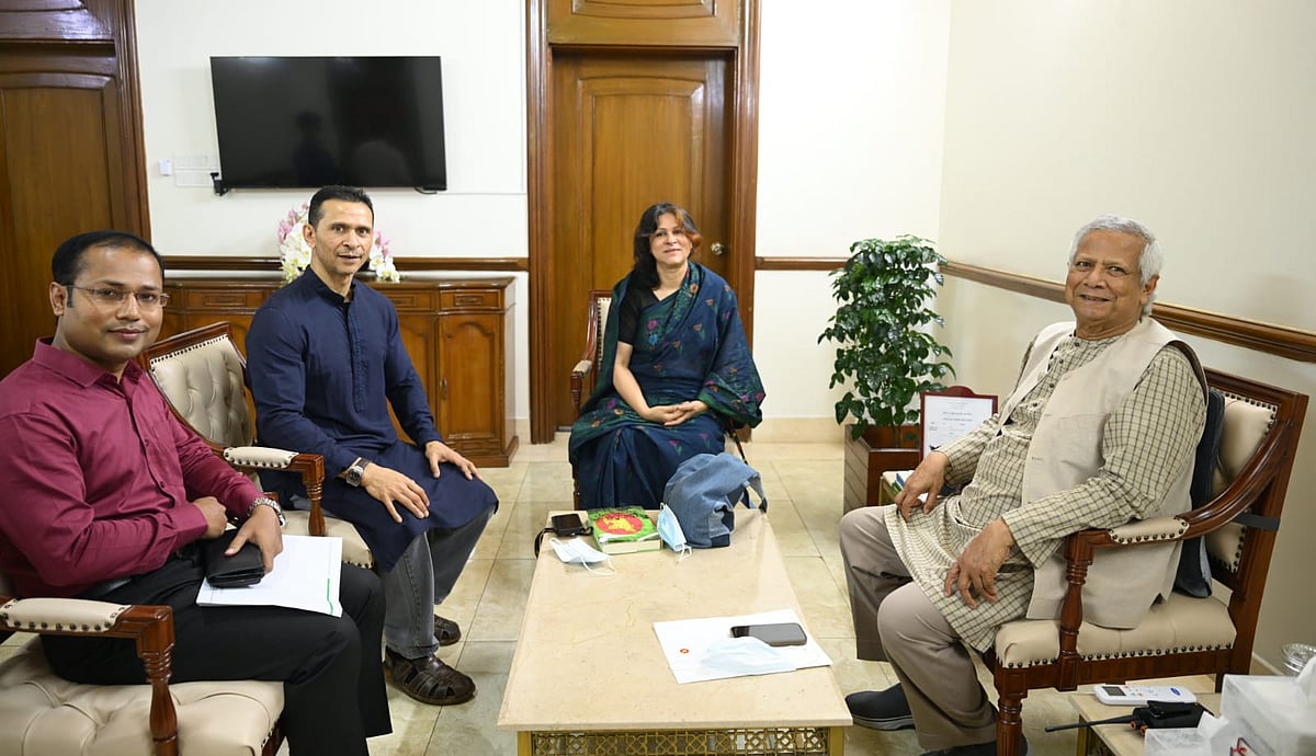 Sohel Taj, Sharmin meet CA, invite him to join Tajuddin’s birth centenary celebrations