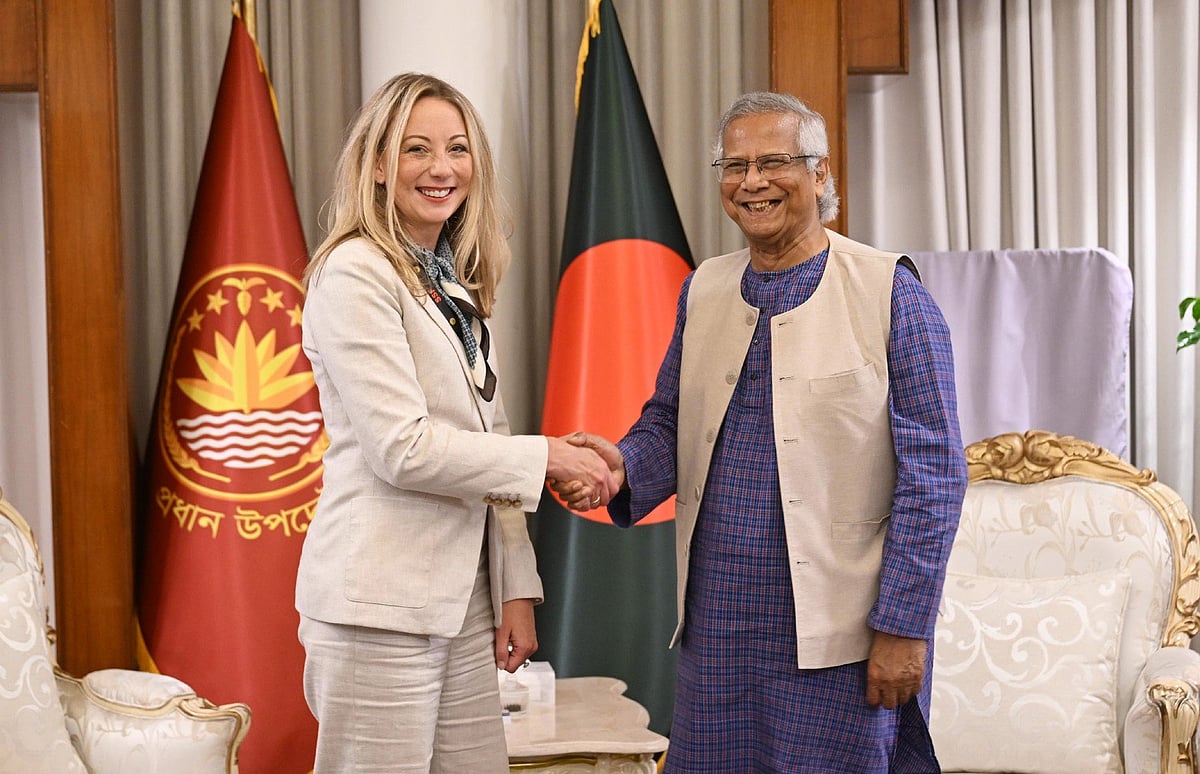 The Vice President of SpaceX, Lauren Dreyer met with Chief Adviser Professor Muhammad Yunus at the State Guest House Jamuna in Dhaka on 18 July 2025.