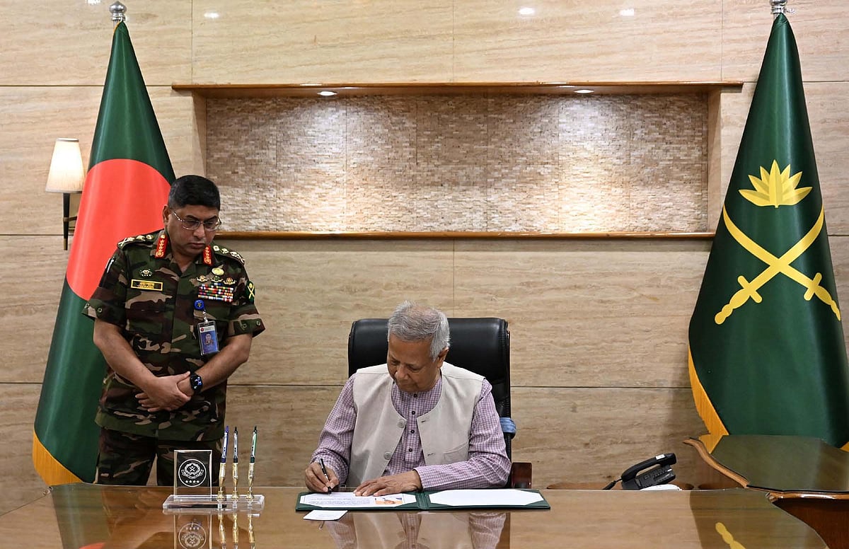 Chief Adviser Professor Muhammad Yunus inaugurates the 'Army Headquarters Selection Board-2025' at the Army Headquarters in Dhaka on 20 July 2025.