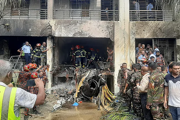 The training fighter jet crashed into a two-storey building of the Milestone School and College.
