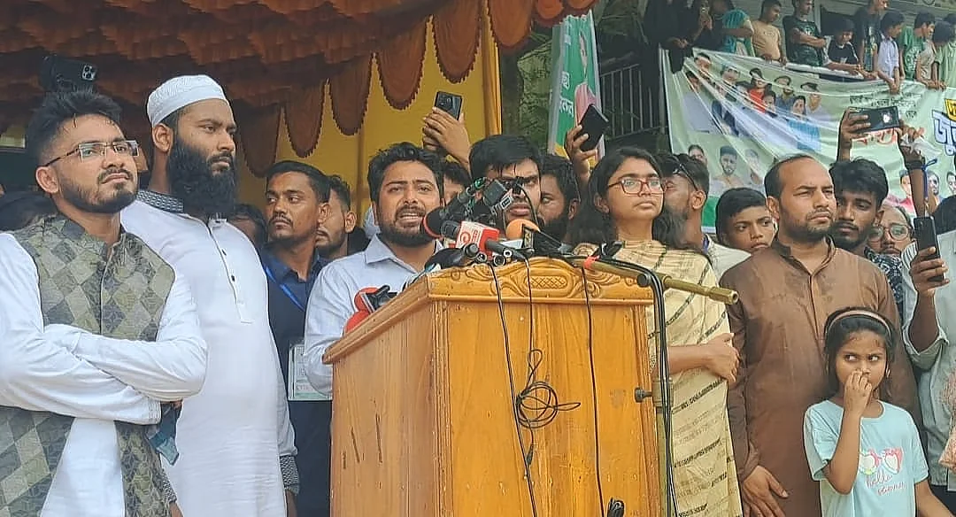 NCP Convenor Nahid Islam addresses a street rally organised at the Old Collectorate Ground in Moktarpara, Netrokona, on 27 July 2025 as part of the NCP’s “July March to Build the Nation” campaign.