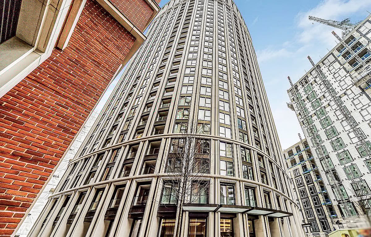 Anisuzzaman Chowdhury, brother of former land minister Saiduzzaman Chowdhury, has a luxurious apartment in this high-end multi-storey building in North London, the UK