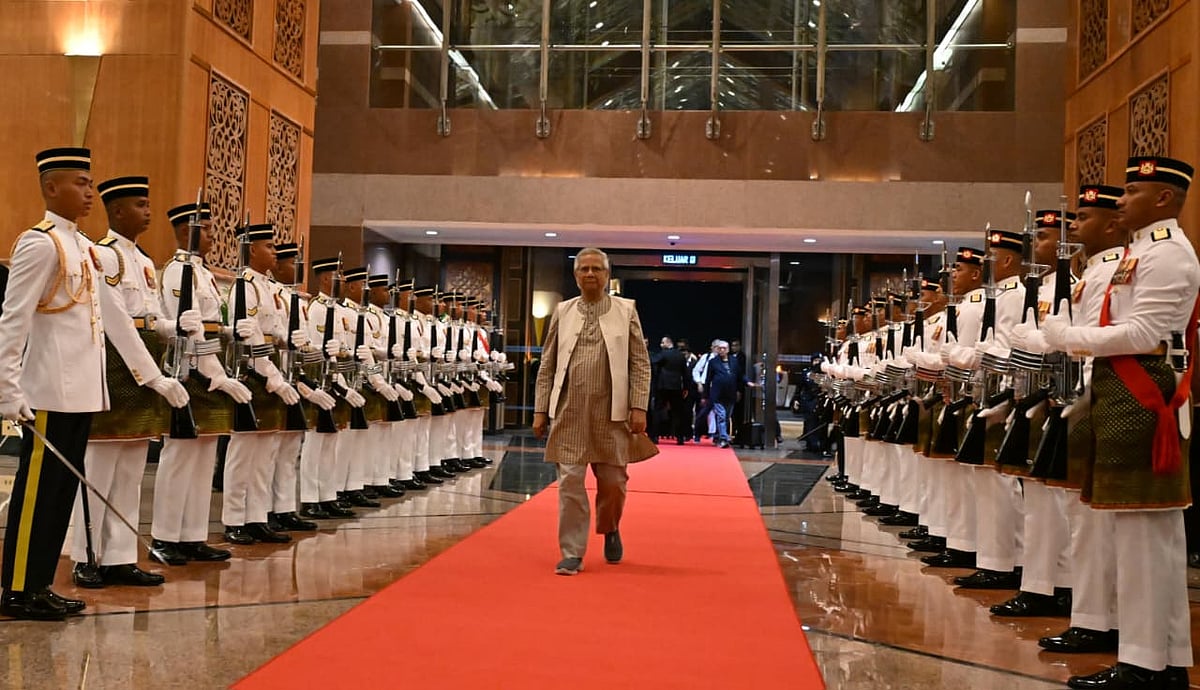 Chief Adviser Prof Yunus reached Kuala Lumpur on a three-day state visit at 7:50 pm local time by a Biman Bangladesh Airlines flight on 11 August 2025