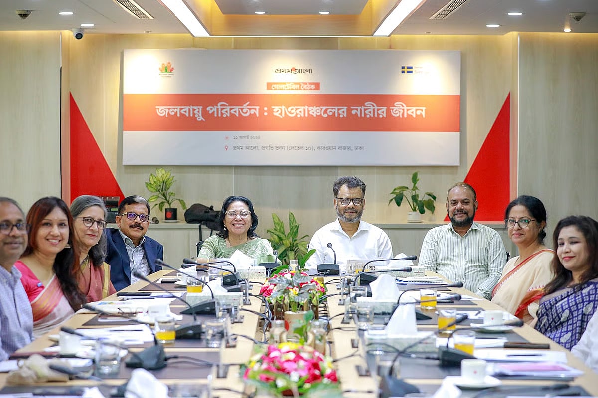 Guests at a roundtable titled ‘Climate Change: Life of Women in Haor Region’ held at Prothom Alo office in Dhaka on 11 August 2025.