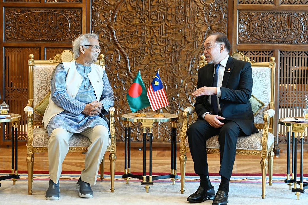 Bangladesh Chief Adviser Professor Muhammad Yunus and Malaysian Prime Minister Anwar Ibrahim hold a bilateral meeting in Putrajaya on 12 August 2025
