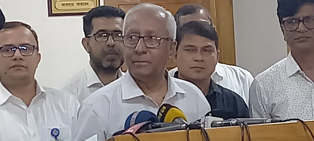 EC Secretariat's Senior Secretary Akhtar Ahmed briefs journalists 