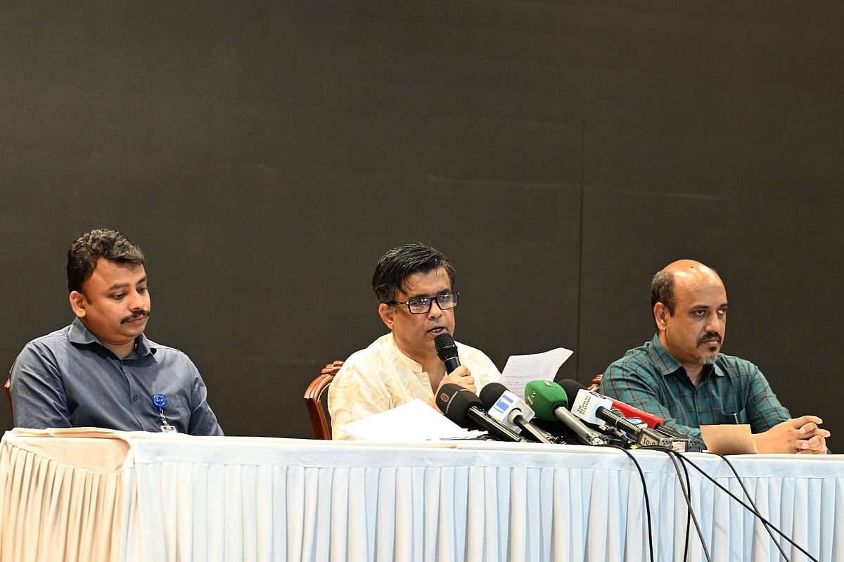 Chief Adviser's Press Secretary Shafiqul Alam today spoke at a press briefing at the Foreign Service Academy in Dhaka.
